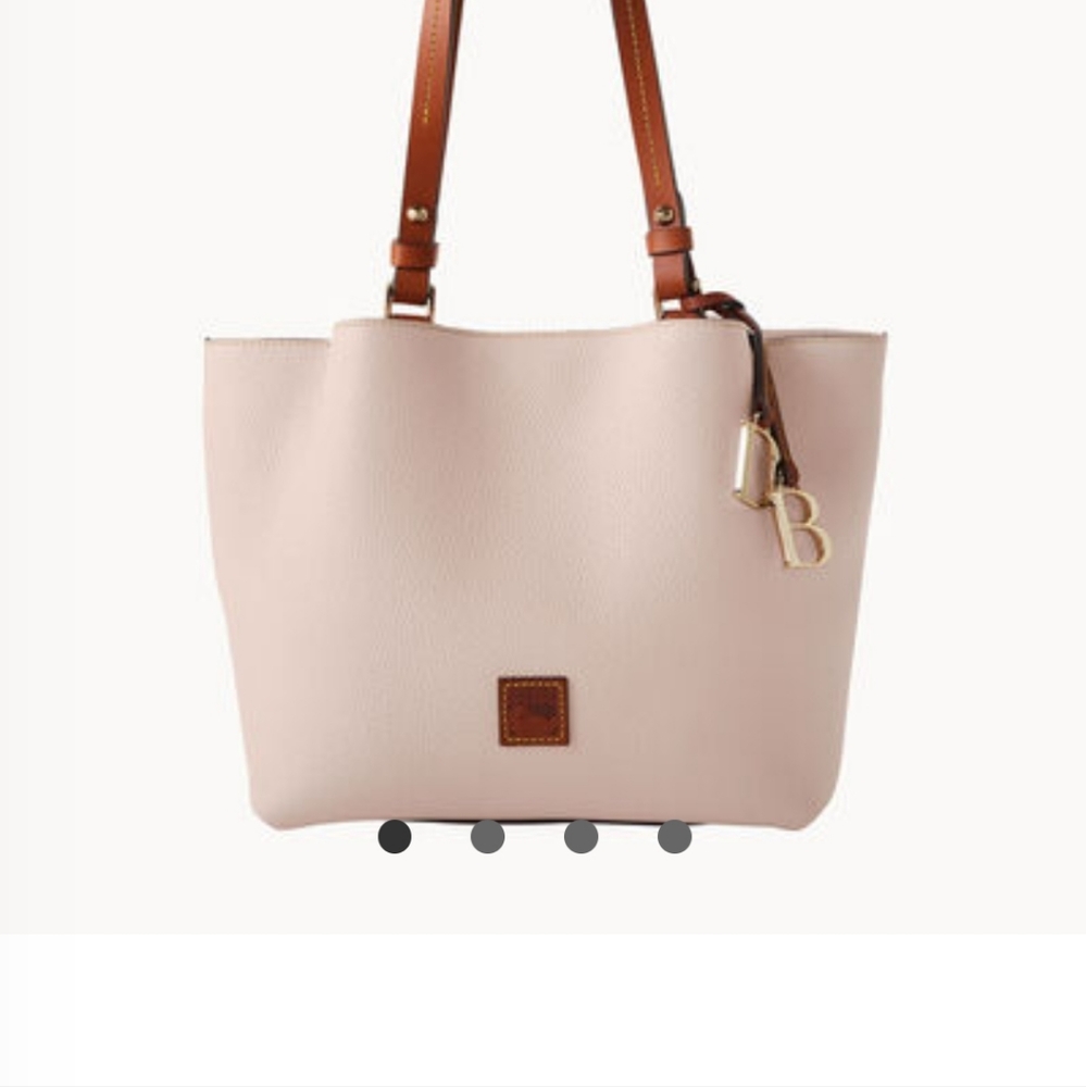 Dooney & Bourke Small Flynn NWT Pebble Grain Leather